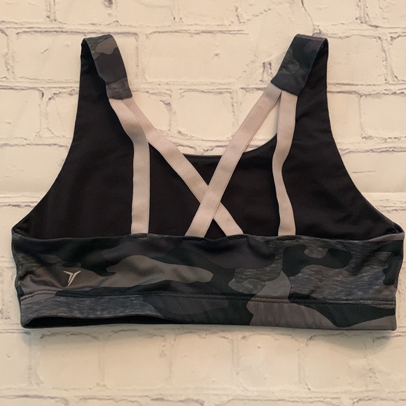 Girls Old Navy Active Racerback Sports Camouflage Bra Set - Picture 3 of 6